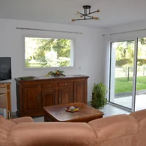 Maison Cosy Confort Dans Un Cadre De Verdure Hébergement de vacances